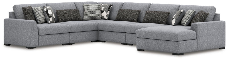 Bealton Sectional with Chaise