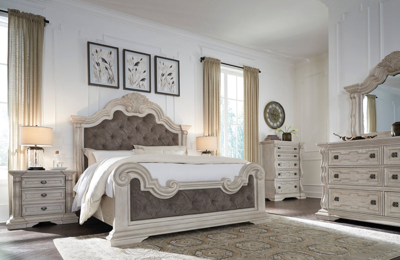 Bruchandi Nightstand